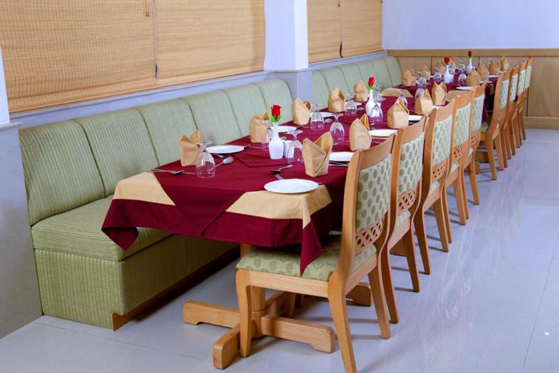 Pooram International Hotel Thrissur Kültér fotó